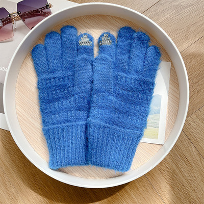 Γυναικεία μονόχρωμα γάντια με επένδυση