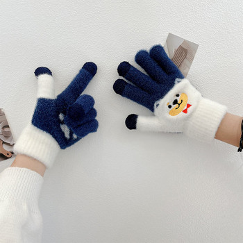 Γυναικεία χειμωνιάτικα γάντια με εφαρμογή και επιγραφή διάφορα μοντέλα