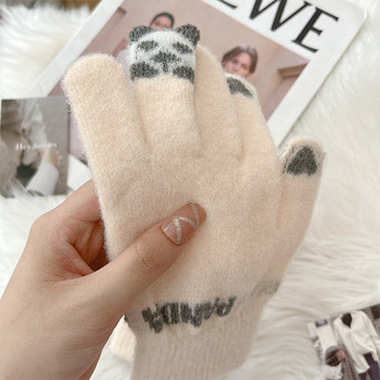 Дамски зимни ръкавици с апликация и надпис няколко модела