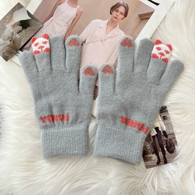 Γυναικεία χειμωνιάτικα γάντια με εφαρμογή και επιγραφή διάφορα μοντέλα