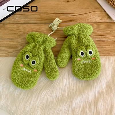 Dūnu cimdi ar izšuvumu un 3D elementu sievietēm