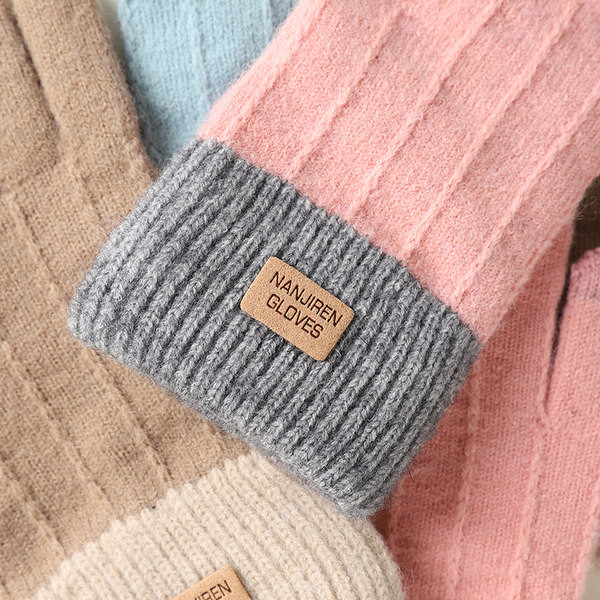 Νέο μοντέλο χειμερινά γάντια με λογότυπο για γυναίκες