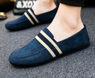 Noapaļoti vīriešu mokasīni ar plakanu zoli vairāki modeļi