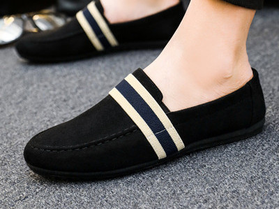 Noapaļoti vīriešu mokasīni ar plakanu zoli vairāki modeļi