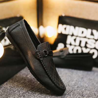 Vīriešu mokasīni dažādās krāsās