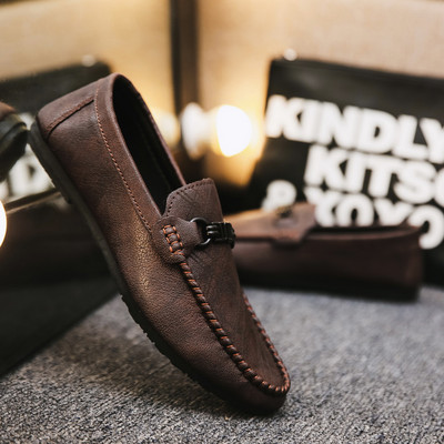 Vīriešu mokasīni dažādās krāsās