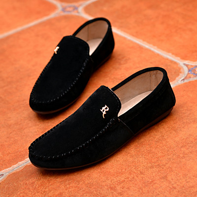 Vīriešu mokasīni ar metāla apdari