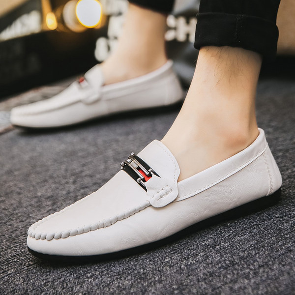 Öko-nahast valmistatud meeste pidulikud mokassiinid