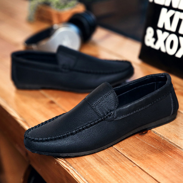 Ikdienas vīriešu mokasīni vairākās krāsās