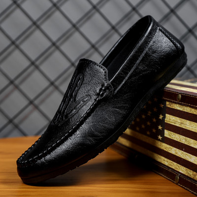 Vīriešu mokasīni no eko ādas oficiālā modeļa