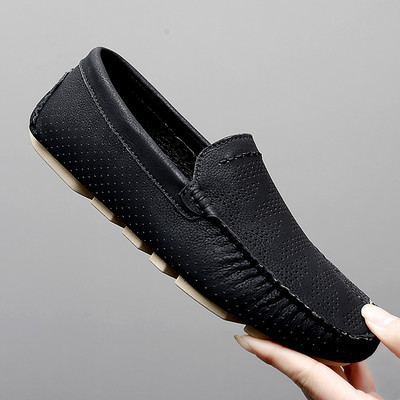 Καλοκαιρινά μοκασίνια σε τρία χρώματα για άνδρες