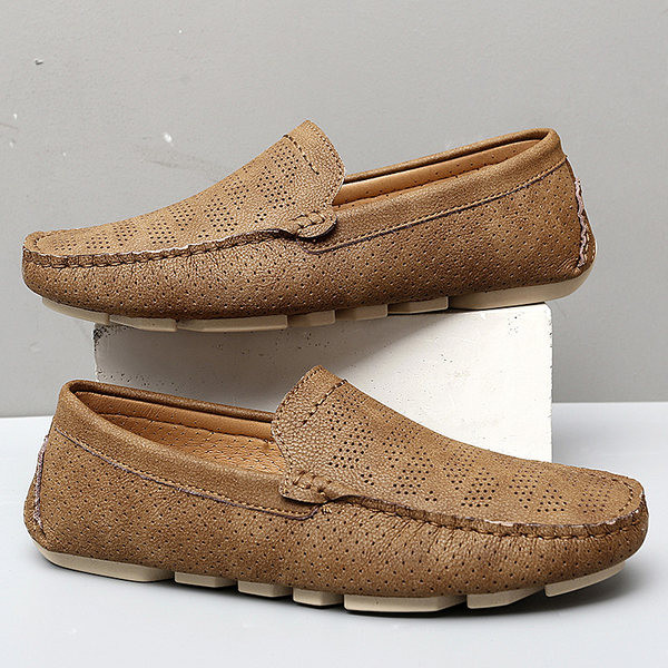 Καλοκαιρινά μοκασίνια σε τρία χρώματα για άνδρες