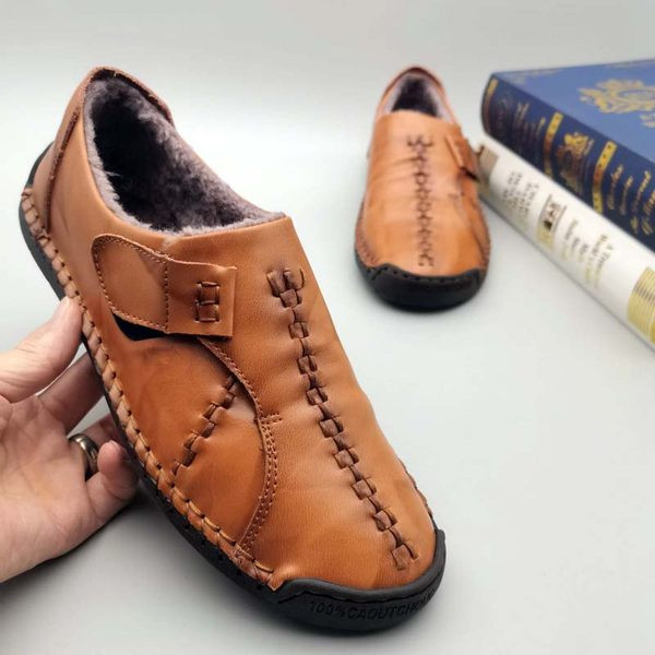 Vīriešu mokasīni ar biezu samta oderi no eko ādas ar velcro ielāpiem