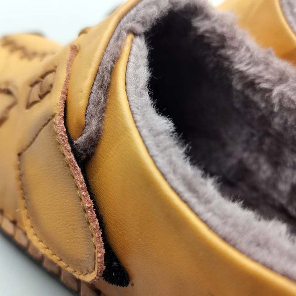 Vīriešu mokasīni ar biezu samta oderi no eko ādas ar velcro ielāpiem