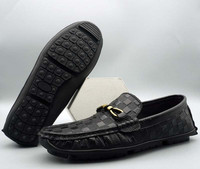 Novi model muških kožnih mokasina sa metalnim ukrasom