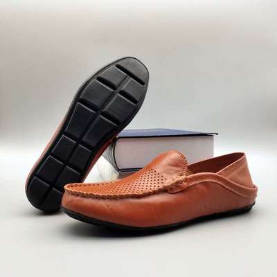 Ανδρικά μοκασίνια από οικολογικό δέρμα στρογγυλεμένο μοντέλο με επίπεδη σόλα