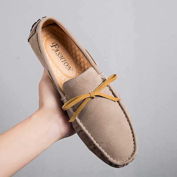 Jauna modeļa vasaras vīriešu mokasīni četrās krāsās