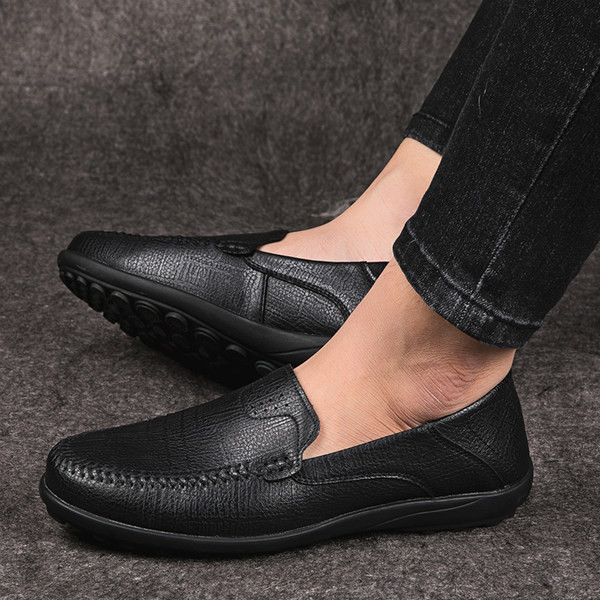 Ādas vīriešu mokasīni trīs krāsās