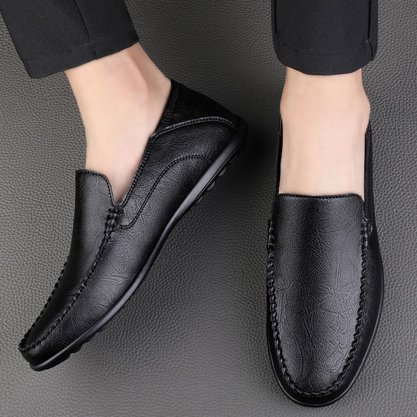 Έκο δερμάτινα ανδρικά μοκασίνια - καθαρό μοντέλο