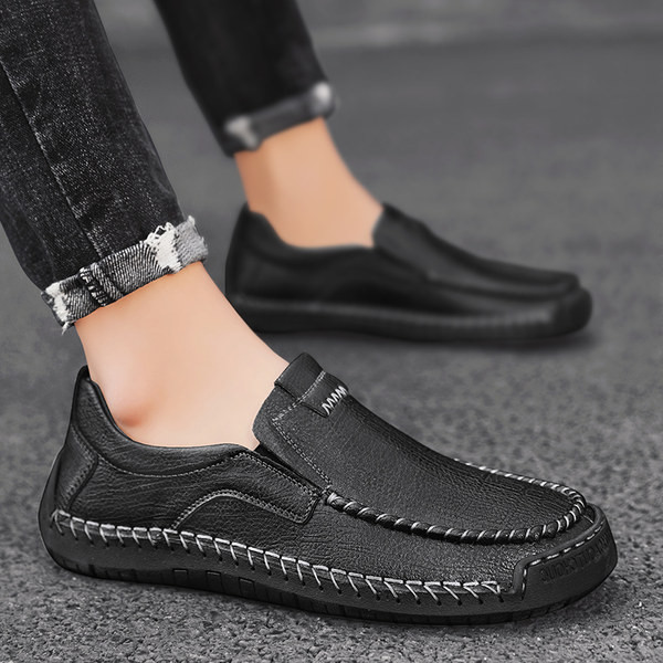 Ανδρικά μοντέρνα μοκασίνια από τεχνητό δέρμα
