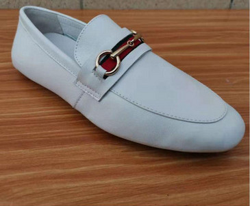 Vīriešu eleganti mokasīni ar sprādzi