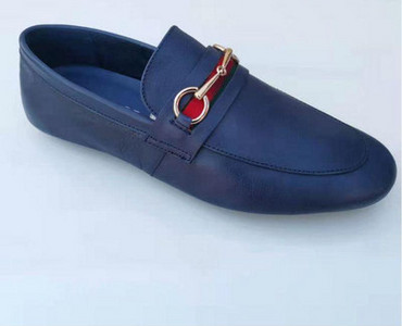 Vīriešu eleganti mokasīni ar sprādzi