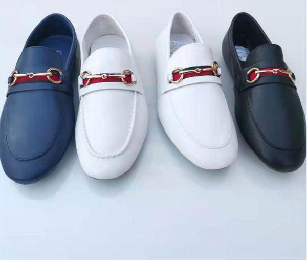 Vīriešu eleganti mokasīni ar sprādzi