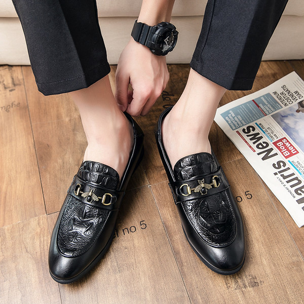 Eleganti vīriešu mokasīni - divās krāsās