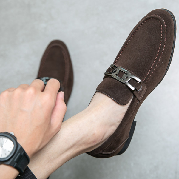 Eleganti mokasīni no eko zamšādas ar metāla elementu