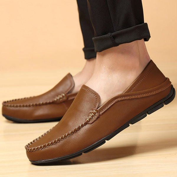 Alkalmi férfi bőr mokaszinok - két modell