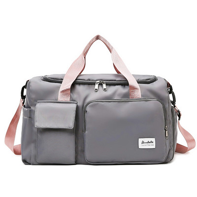 Napi sporttáska sok zsebbel