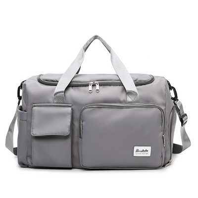 Napi sporttáska sok zsebbel