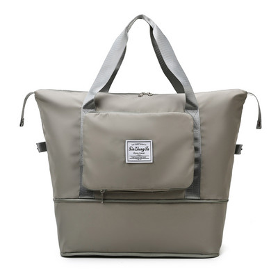 Ležerni model putne torbe s džepom