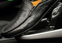 Elegantan model muških mokasina od eko kože