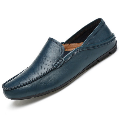 Elegantan model muških mokasina od eko kože