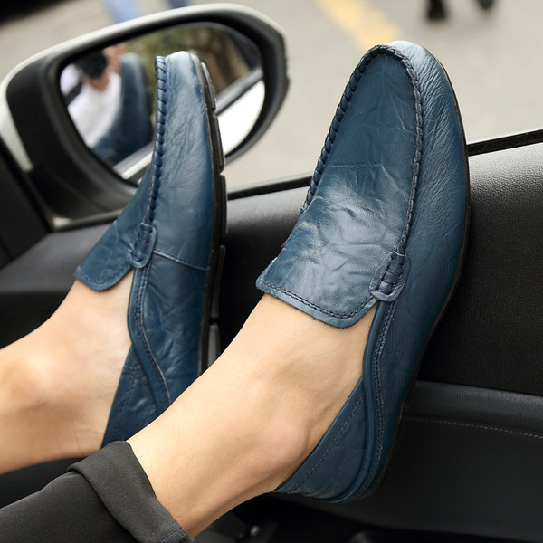 Elegantan model muških mokasina od eko kože