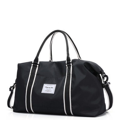 Ceļojumu soma divās krāsās