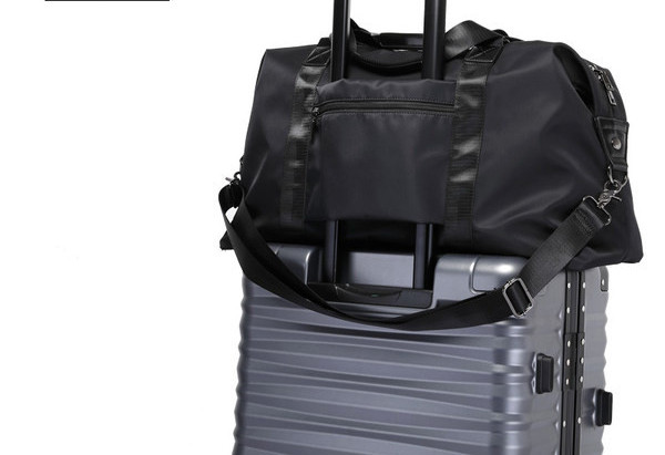 Lielas ietilpības ūdensnecaurlaidīga ceļojumu soma