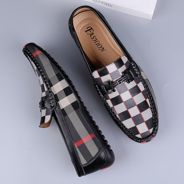 Ανδρικά μοκασίνια με καρό σχέδιο από οικολογικό δέρμα