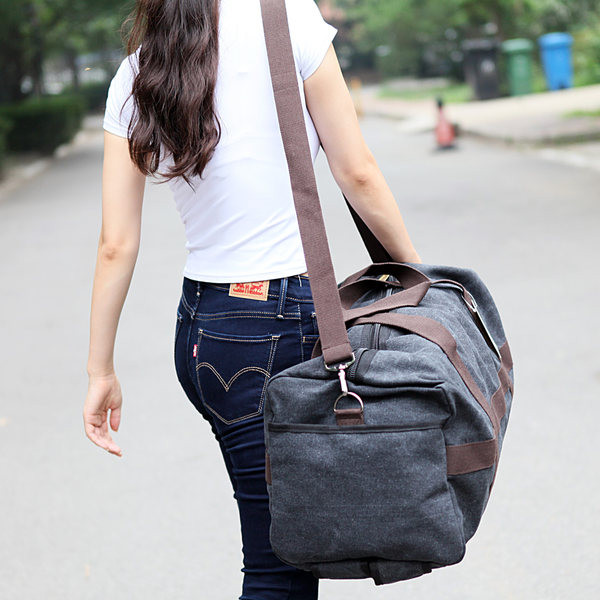 Ikdienas soma ar lielu iekšējo ietilpību