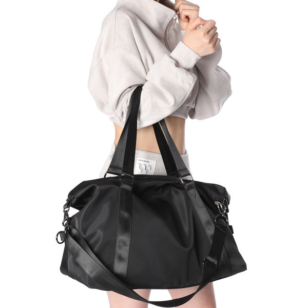 Vízálló utazótáska vállpánttal