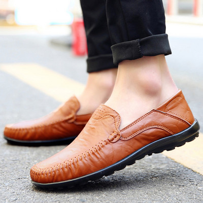 Ikdienas vīriešu mokasīni no eko ādas un plakanas zoles