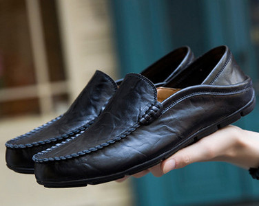 Eko bőrből készült férfi mokaszinok - lapos talppal