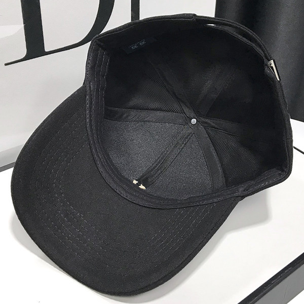 Vezena bejzbol kapa za žene