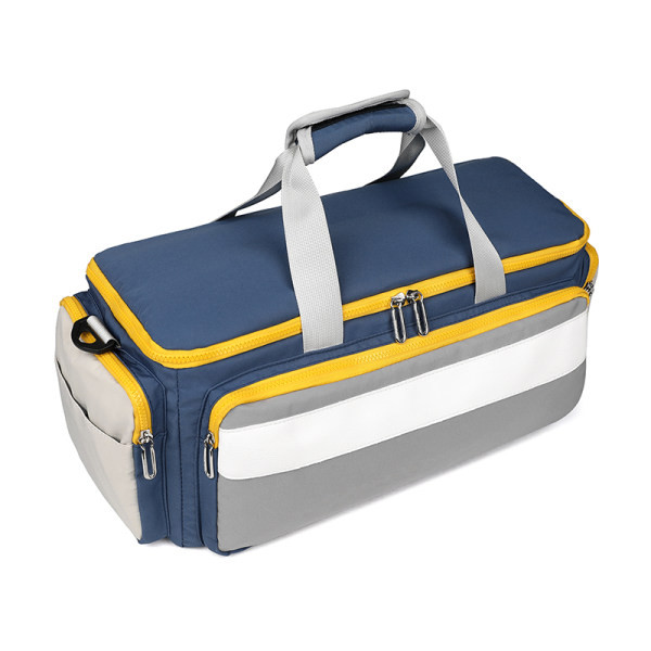 Sporta soma ar krāsainiem motīviem