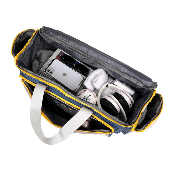 Sporta soma ar krāsainiem motīviem