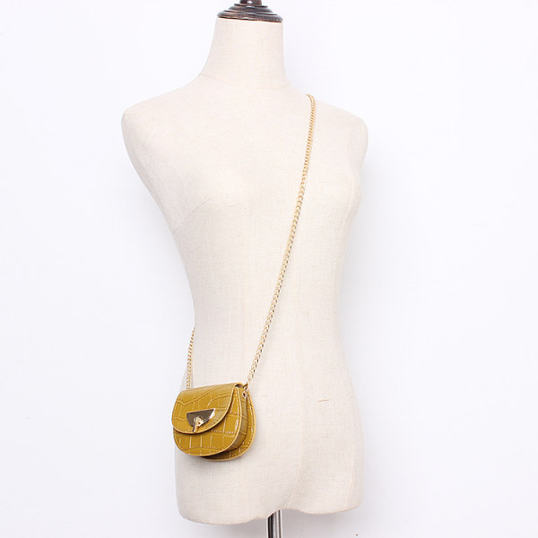 Maza sieviešu ādas soma ar plecu un jostas ķēdi