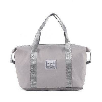 Pārnēsājama ceļojumu soma ar rāvējslēdzēju un plecu siksnām