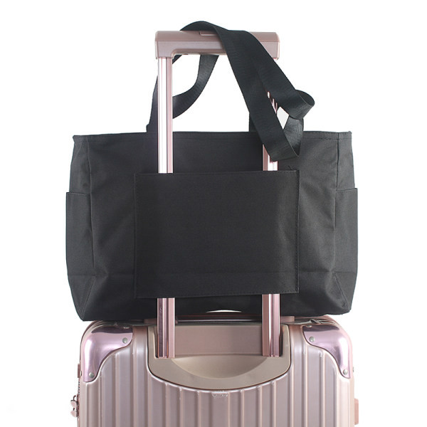 Hordozható úti kézipoggyász vállpánttal