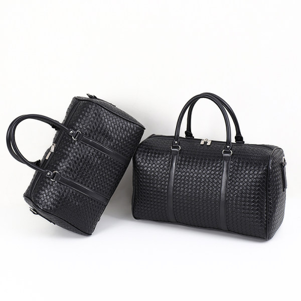 Ādas soma ar lielu bagāžas ietilpību